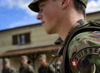 İsviçre ordusu vegan askeri reddetti