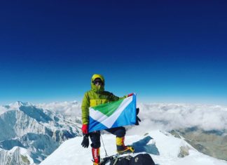 Vegan Dağcı Himalaya Zirvesi’nde Vegan Bayrağı Dalgalandırdı