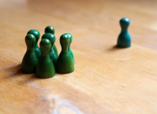 Veganlara Yönelen Nefret ve Omnivorların Ahlaken Eksik Görülme Korkusu